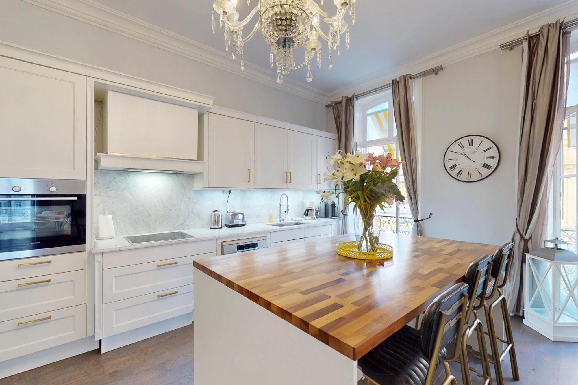 Silver Suite Five Stars Holiday House Ницца Экстерьер фото
