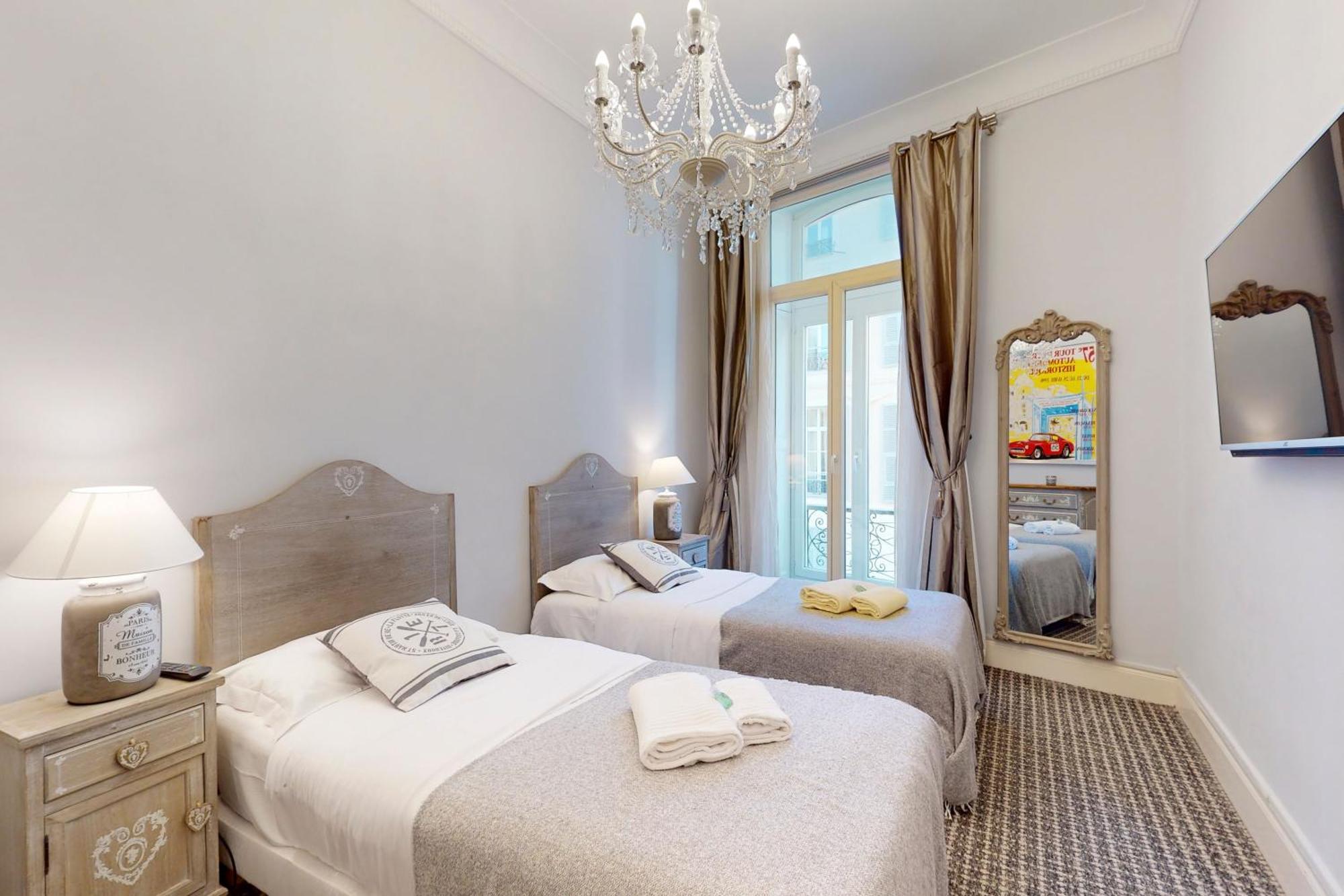 Silver Suite Five Stars Holiday House Ницца Экстерьер фото
